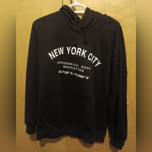 Black NYC Ardene Hoodie Size M